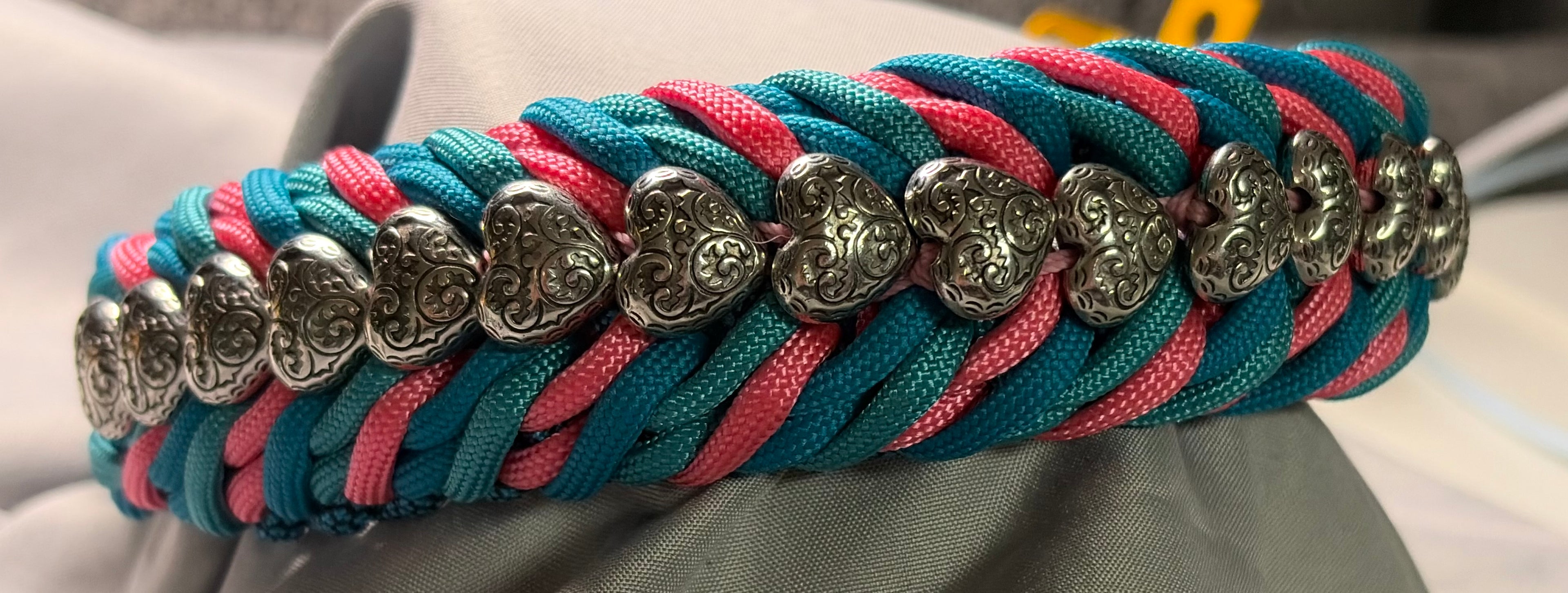 Cotton Cand collar