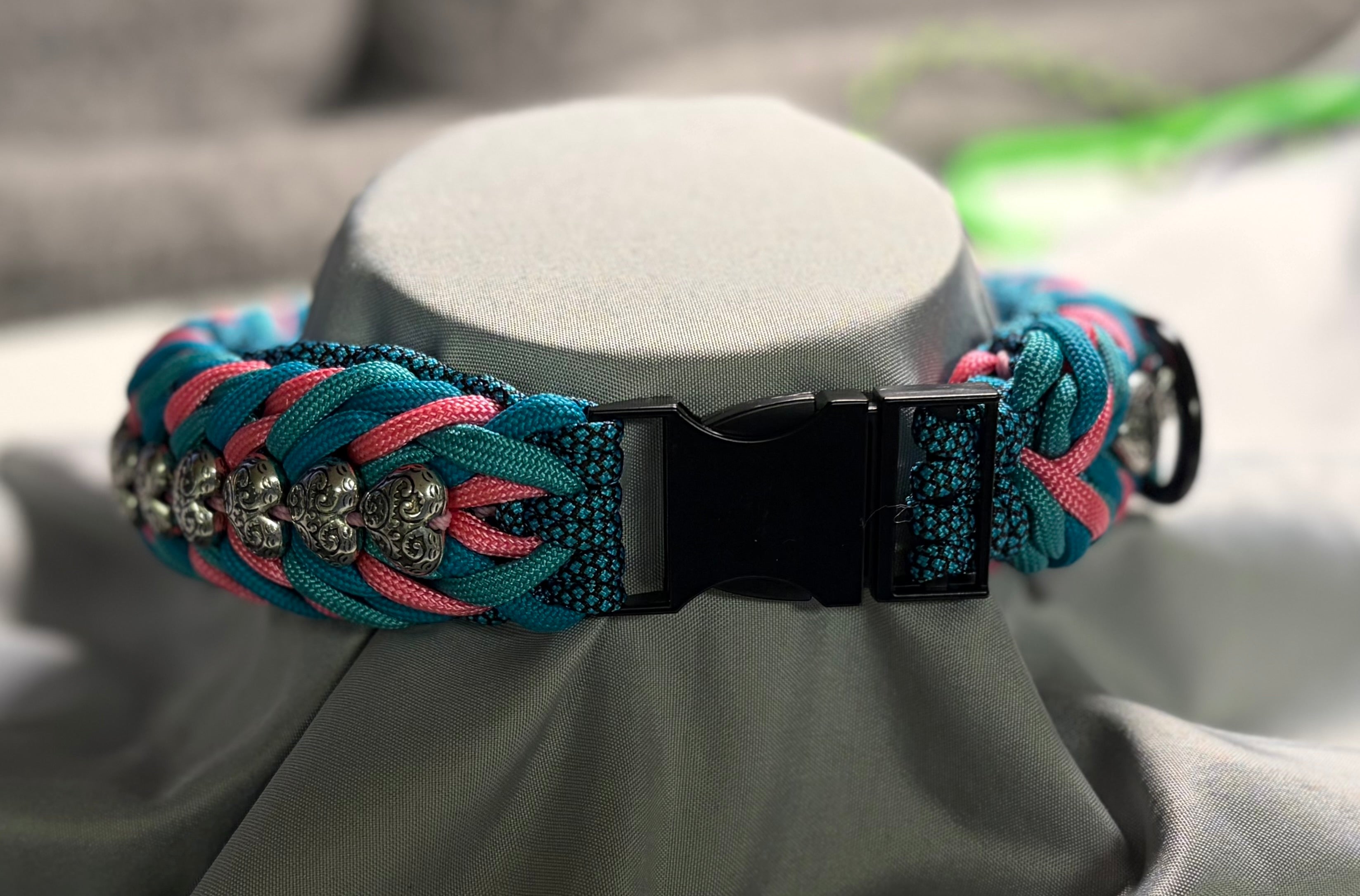 Cotton Cand collar